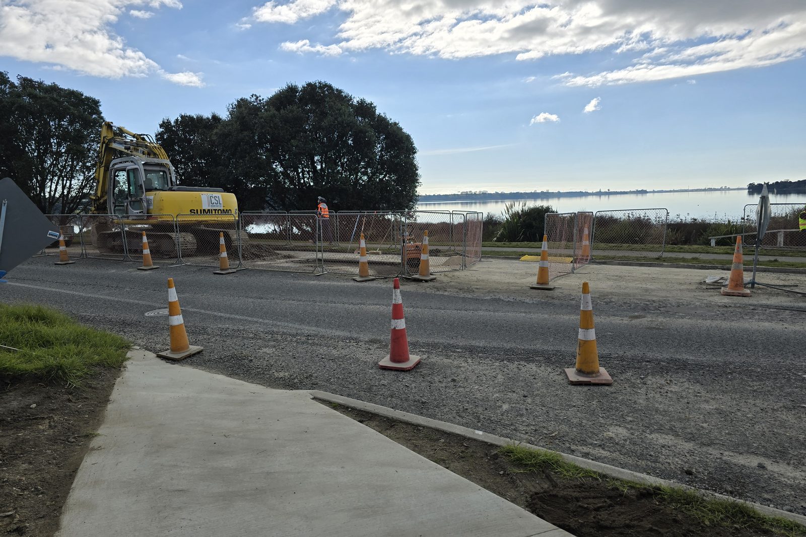 Welcome Bay Road Roundabout